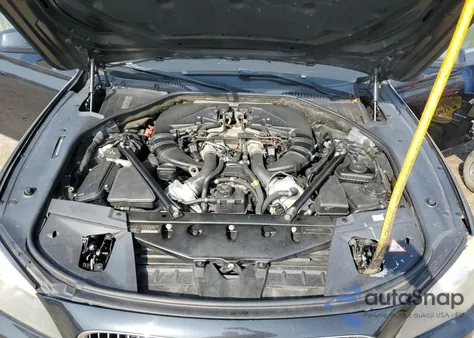 2011 BMW 750 Xi из США, поврежденный, VIN WBAKC6C51BC395220